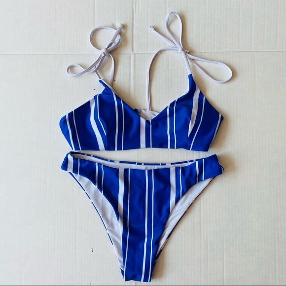 Cupshe 2 NWOT bikini bathing suits never worn size Small - Picture 2 of 12